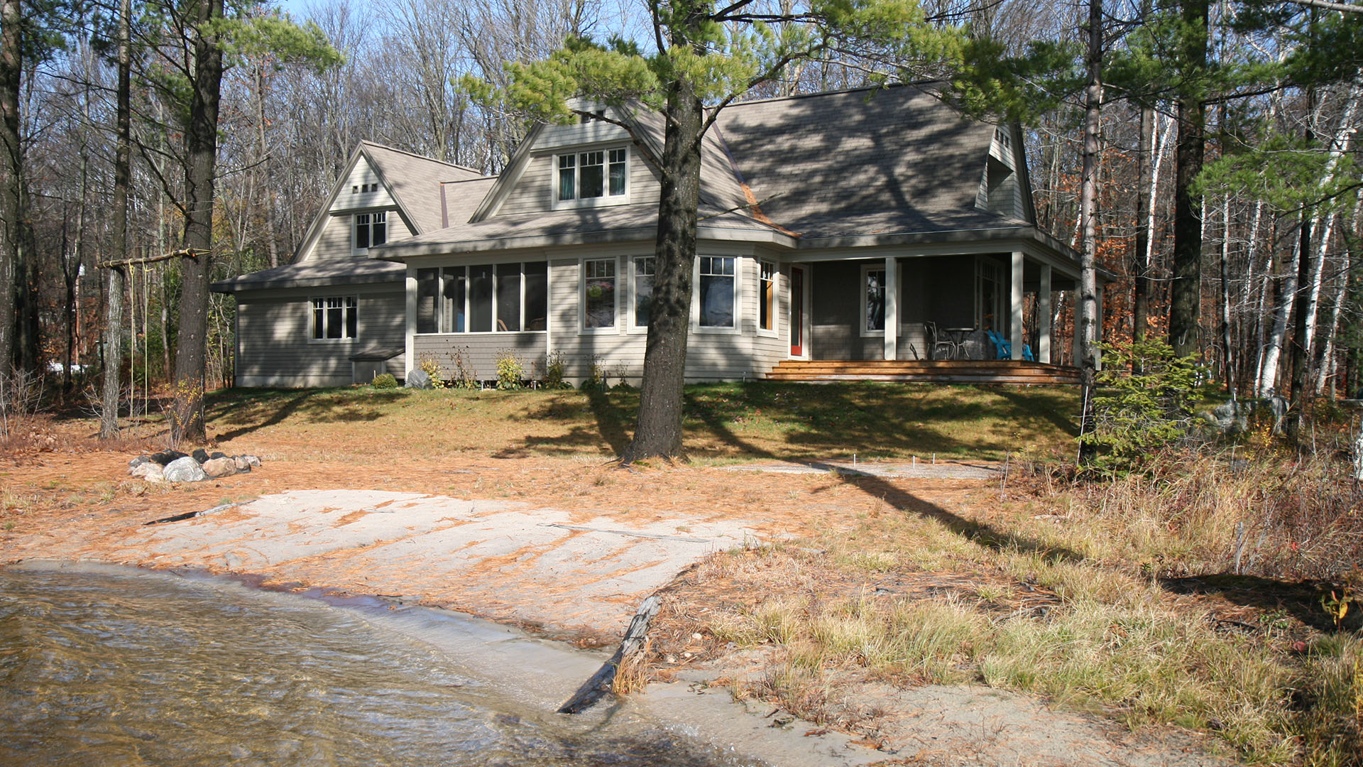 architect designed lakefront home - muskoka - lakeside at beach